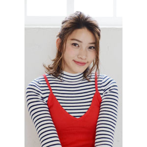 <3分アレンジ>大人可愛いハーフアップスタイル - HAIR & MAKE EARTH 北九州八幡西店【ヘアメイクアース キタキュウシュウヤハタニシテン】掲載中