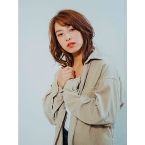 ミディアム　ウルフ