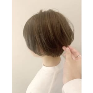 20代30代40代大人可愛い小顔丸みショート無造作カール横浜