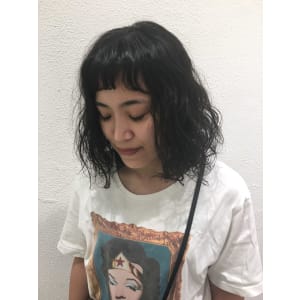 強めカールで大人可愛く【Ash元住吉店ヘアスタイル】