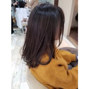 セミロング×リッチピンク