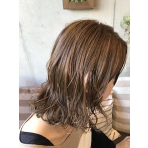 N.カラーのフォギーベージュ - EMU international 春日部本店【エムインターナショナル】掲載中