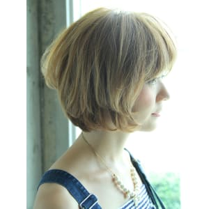 バルーンショートボブ