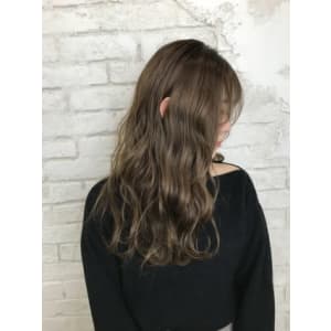 ハイライトグレージュ　オルチャンシースルーバング池袋