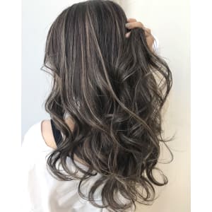 【ambleluxe池袋ハイライトカラー】