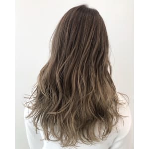 【ambleluxe池袋ハイライトカラー】