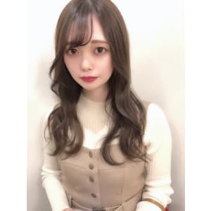 シースルーバングレイヤースタイル