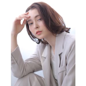 【マルシェ　スズハタ　コウヘイ】外ハネボブ　アッシュブラウン