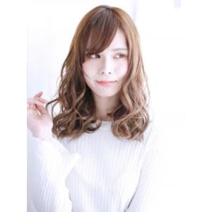 長め下ろしバングのミックスカール