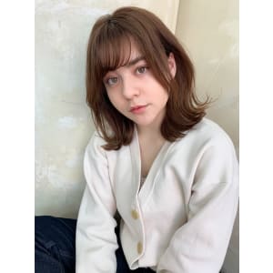 簡単外ハネくびれボブ
