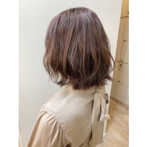 くびれボブ