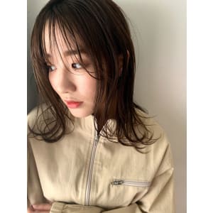 大人可愛いシースルーレイヤー