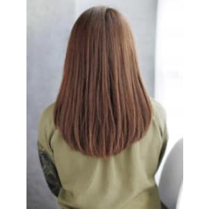 かきあげバングのナチュラルストレート