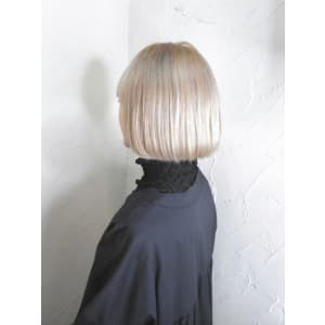 【reir下北沢】*フレンチボブ+プラチナホワイト*