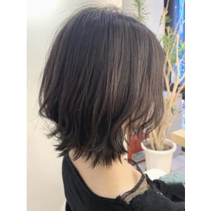 大人可愛い♪小顔ひし形ミディ☆20代30代40代ウルフ
