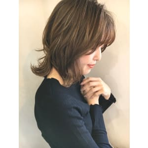 横顔も素敵なレイヤースタイル【s6】