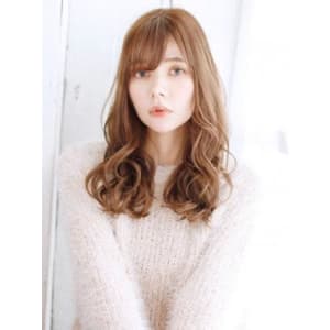 Aラインの大きなミックスカール - hair make nalu 荻窪西口 白山神社参道通り店【ヘアメイクナルオギクボニシグチハクサンジンジャサンドウドオリ】掲載中