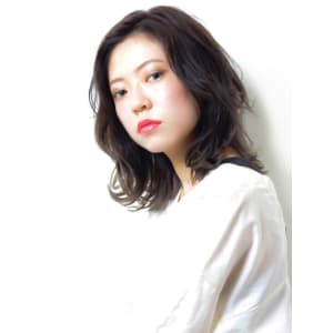 くびれセミディ×暗髪オトナモード