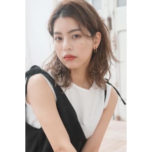 【Luana　難波】大人ネオウルフ