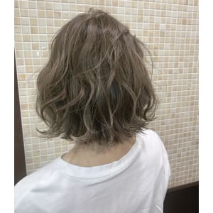 ★Bob × ベージュ系ハイライト★