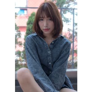 抜け感たっぷりの大人ロブ【チャコールベージュ】U-111