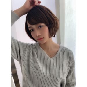 女子アナ風小顔ショートボブ【ラベンダーグレー】U-233