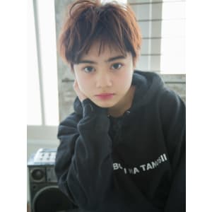 キュートにボーイッシュショート