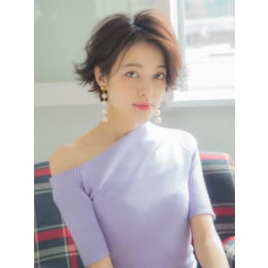 クールな外ハネショート