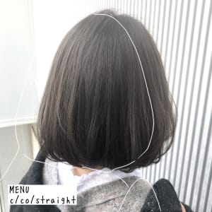 透けるボブ。