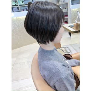 ショートボブ30代40代