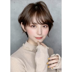 ゆるふわパーマのショートボブ