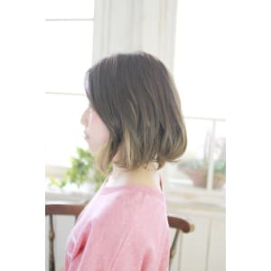 20代30代40代　女度高め外国人風ルーズボブ【草津】