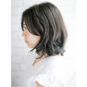 清潔感のあるAラインのボブスタイル
