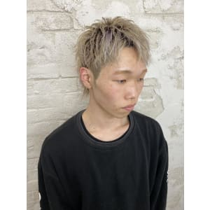 アノマッシュウルフ【池袋東口店】