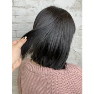ダークグレージュタンバルモリ切りっぱなし