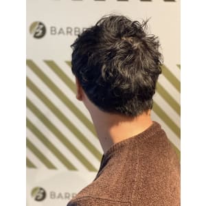 【BARBER-BAR】の春パーマスタイル
