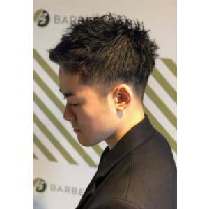フェードマッシュスタイル【BARBER-BAR】