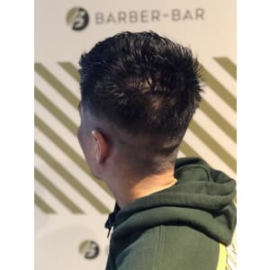 クロップスタイル【BARBER-BAR】
