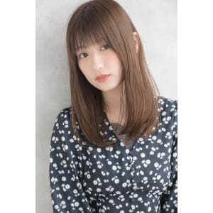 【Luana　難波】愛されストレートミディ