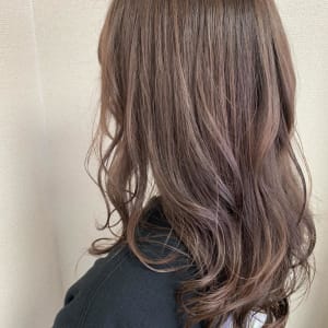 ラベンダーベージュ