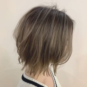 【Euphoria】Wカラーで魅せる☆小顔外ハネ☆ボブウルフ