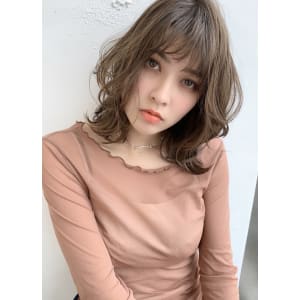 大人カジュアルウルフボブ