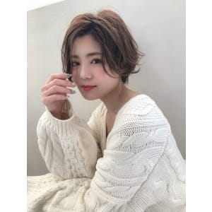 襟足すっきりフェミショート