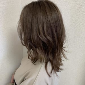 ミルクティーベージュ