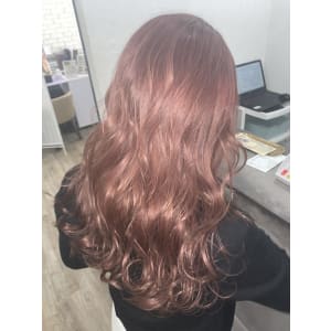イルミナカラー春カラーハイトーン池袋東口