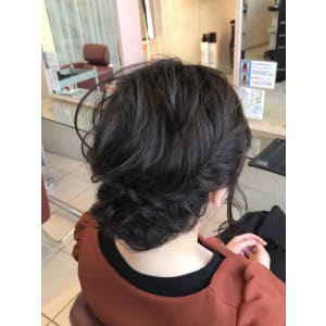 大人の柔らかアレンジ - EMU international 春日部本店【エムインターナショナル】掲載中