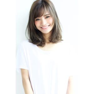 大人女性のパーマスタイルA417