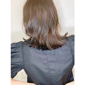 【Luccica】お客様スタイル切りっぱなし×ミディアム