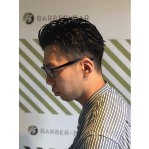 フェードマッシュスタイル【BARBER-BAR】