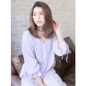 ナチュ髪×ツヤ髪★ふんわりバングがクールキュート